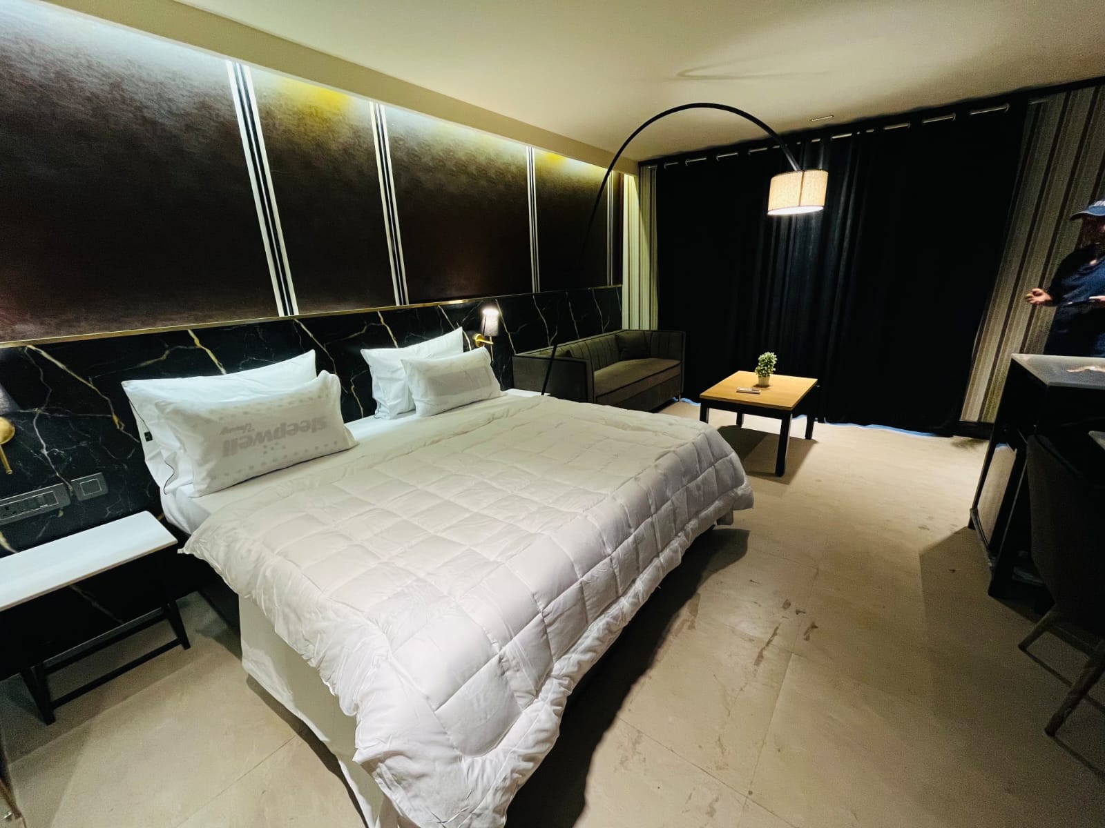 the black velvet hotels